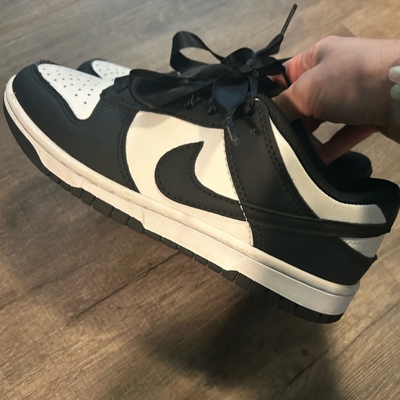 Black and White Nike Sneakers - Picture 2 of 7